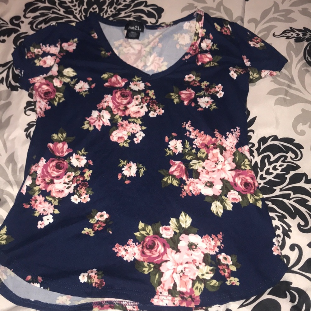 blue floral v-neck